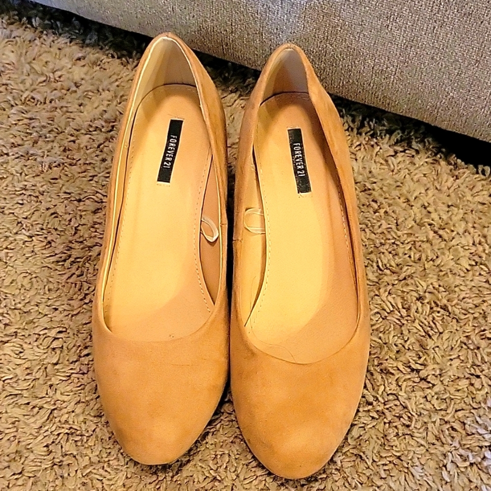 Forever 21 tan suede heels. Size 7.5